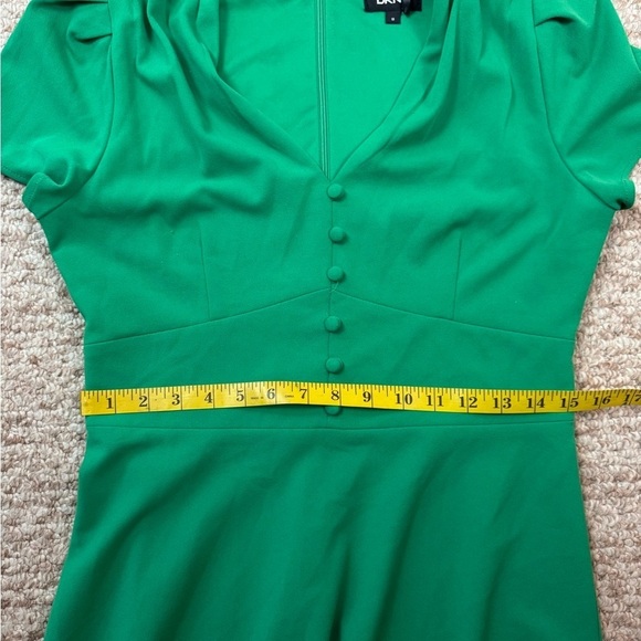 DKNY Women\'s Bubble-Sleeve Scuba-Crepe Midi Green Dress Size 10. C14 DKNY Women\'s Bubble-Sleeve Scuba-Crepe Midi Green Dress Size 10. C14